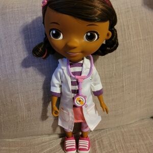 Disney Junior Doc McStuffins Singing and Talking Doll Toy